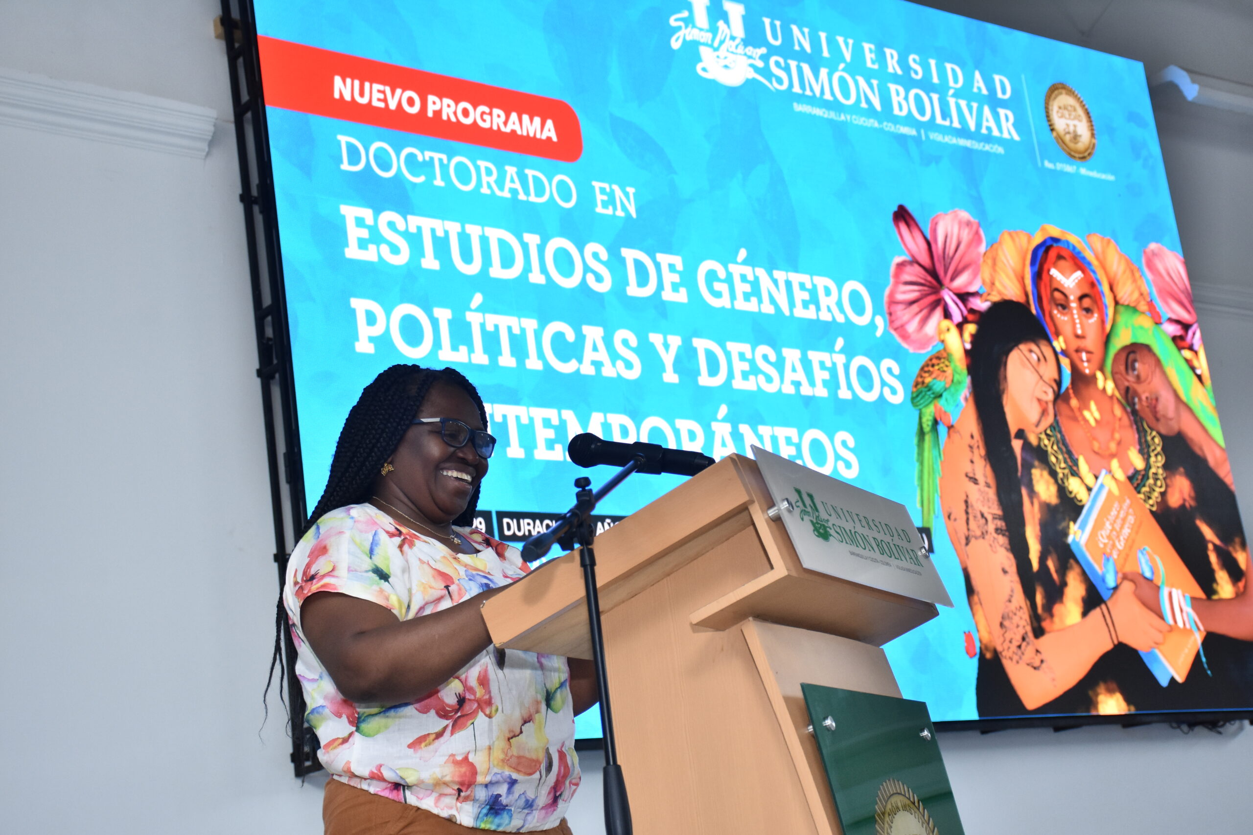Clemencia Carabalí Rodallega, consejera presidencial para la Equidad de la Mujer, también participó en la presentación del doctorado.
